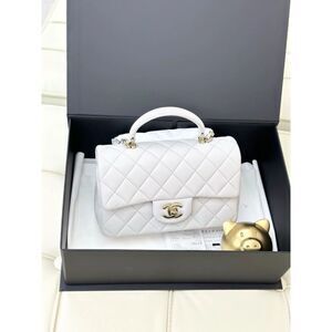 Chanel Women Pre-Loved Bag Brand New Condition